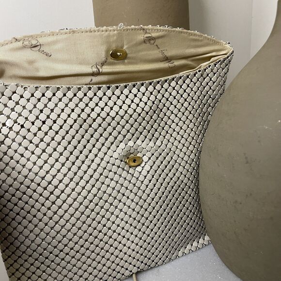 VTG 70s 80s Cream Whiting & Davis Chain Metal Mesh Clutch / Shoulder Bag Purse - Picture 8 of 14
